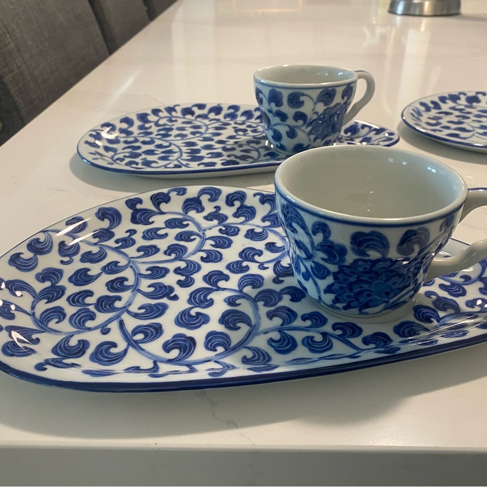 Four sets of cake plates and tea/coffee cups NEW!